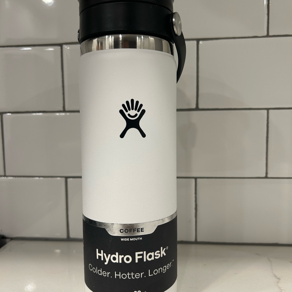 Hydro Flask 20oz Wide Mouth NEW - White